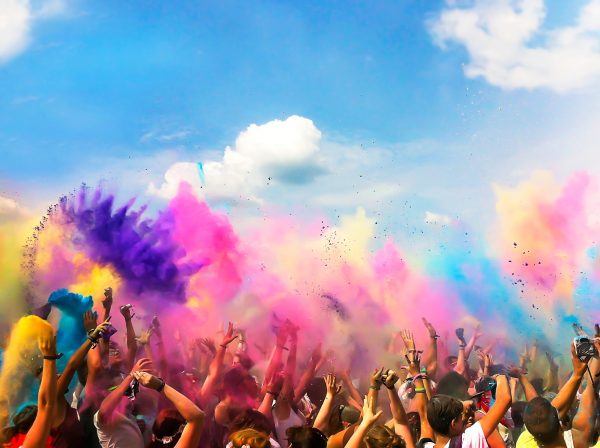 holi1