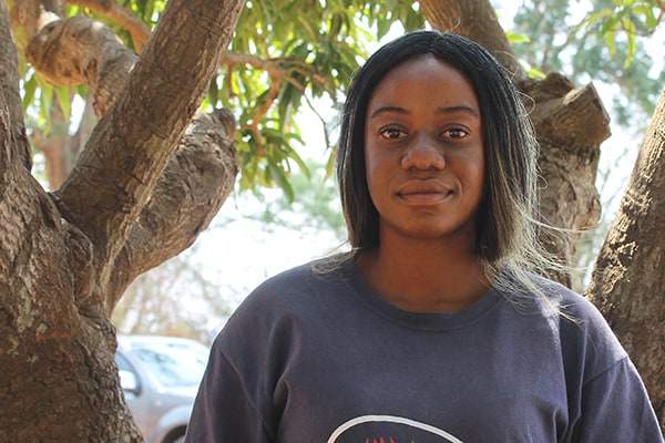 Colleen Helps School Children Receive Meals